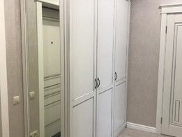 Классический корпусный шкаф  с фасадами ПВХ и зеркалом